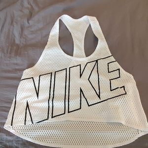 Nike cropped razorback